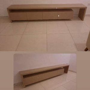 میز تیوی